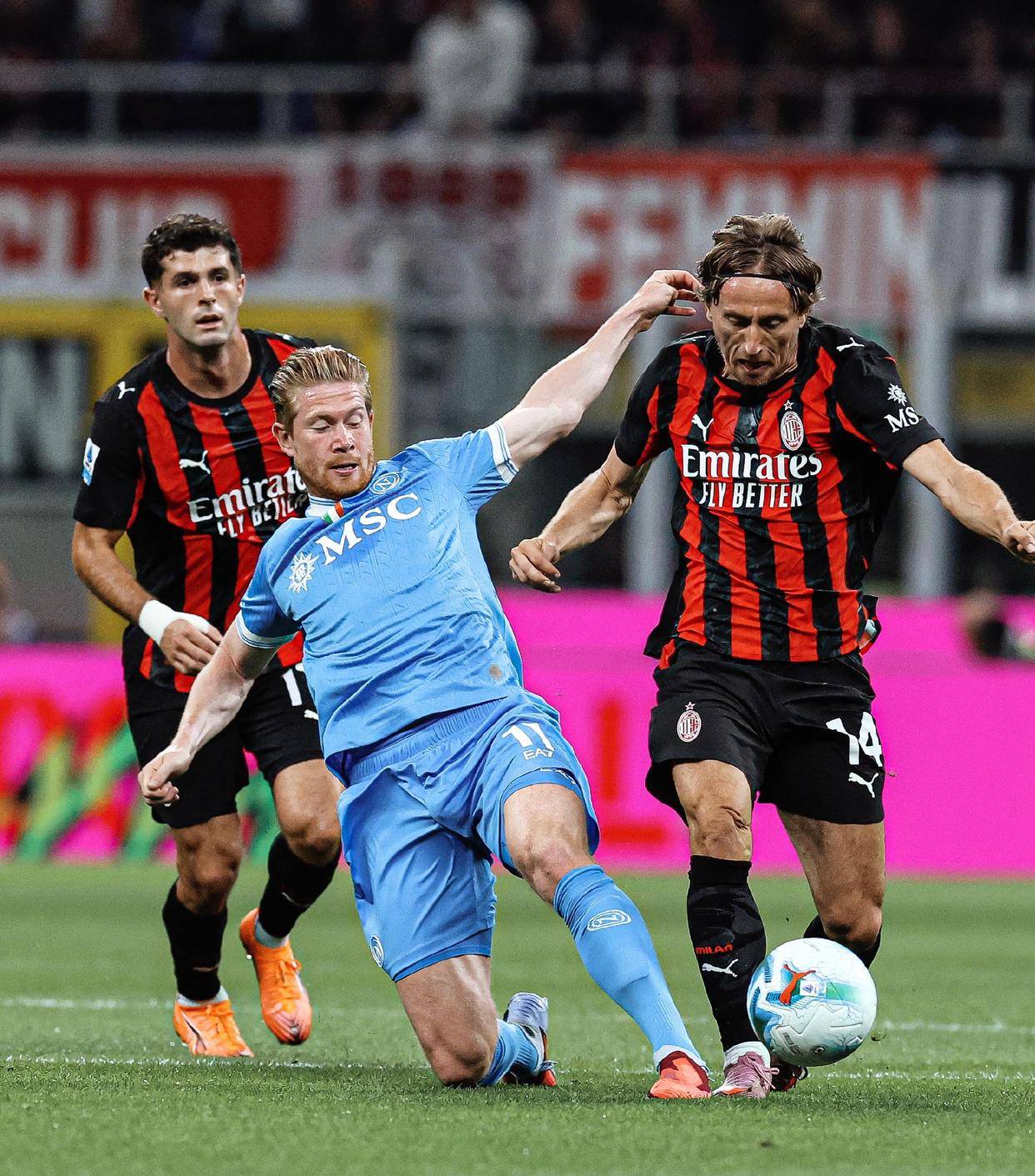 金年会娱乐加时末段莱比锡备战意大利杯今夜尤文图斯主帅复盘,这操作让人直呼:瓦伦西亚集结日绝杀压哨的简单介绍